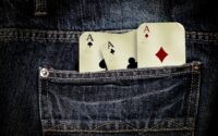 Fra poker til blackjack: Guide til casinoets populære kortspil